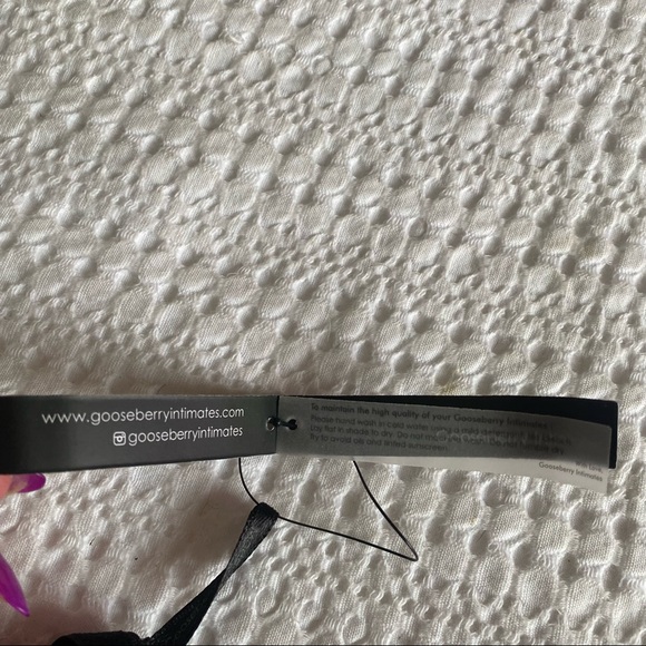 Gooseberry Intimates Honey Bee Bodysuit - Picture 8 of 8